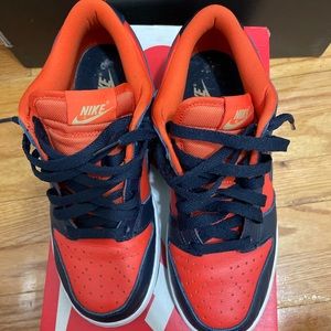 Nike dunk champs color way